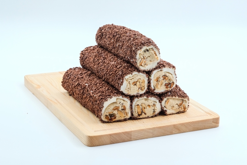 Sütlü Çikolatalı Bademli Sarma Lokum